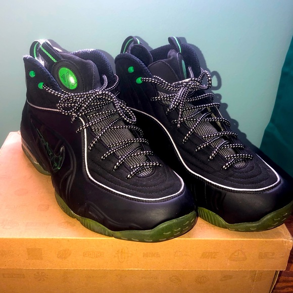 Nike Half-Cent “House of Hoops” “Green Spark” Size 10.5 Foamposite Jordan - Picture 1 of 8